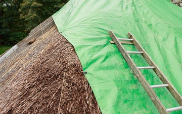 maintaining Sterndale Moor thatch